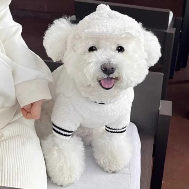 Autumn Dog Hoodies Warm Plush Dog Jumpsuits Luxury Soft Puppy Clothes Bear Pattern Cat Pullovers Pet Overalls Poodle Dog Clothes C251030