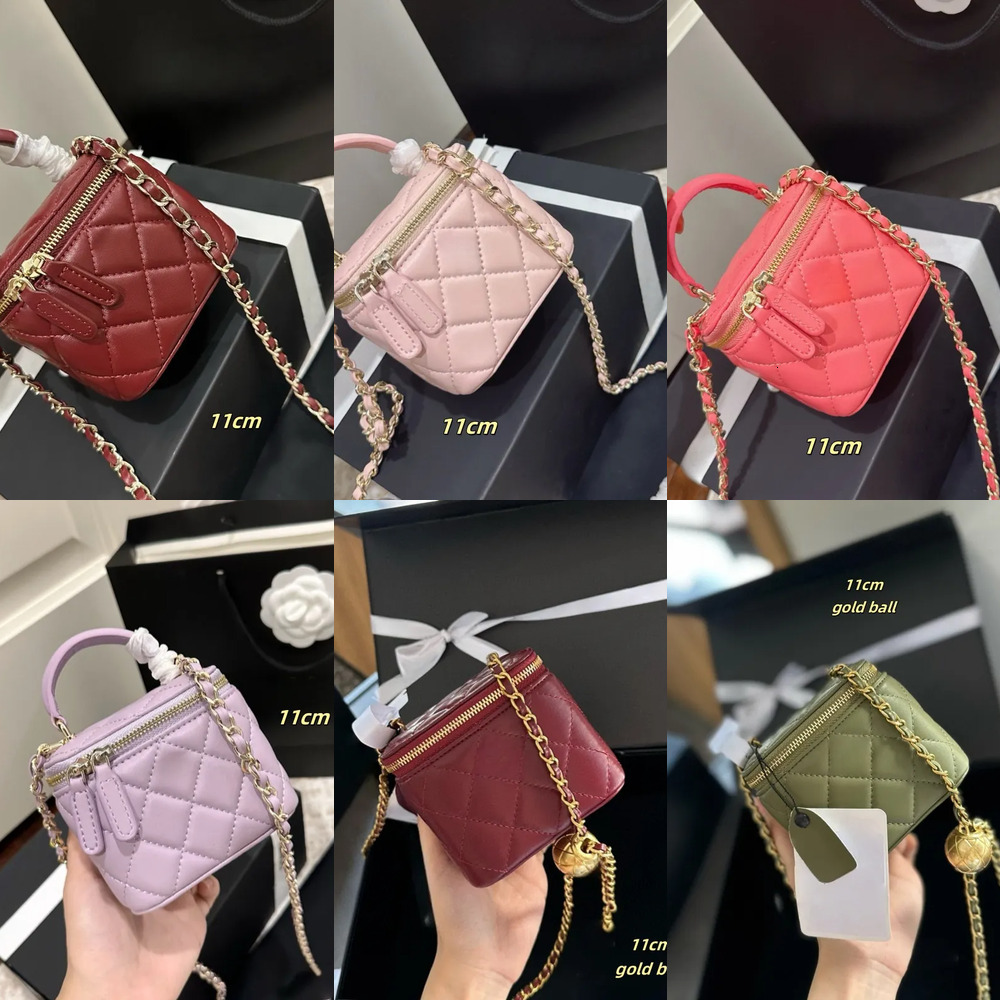 Designer Makeup With Mirror Crossbody handbag Chain Cosmetic Bags Pouch Box Bag Women's handle Cases Shoulder 10/16/18 Sheepskin Toiletry clucth2411