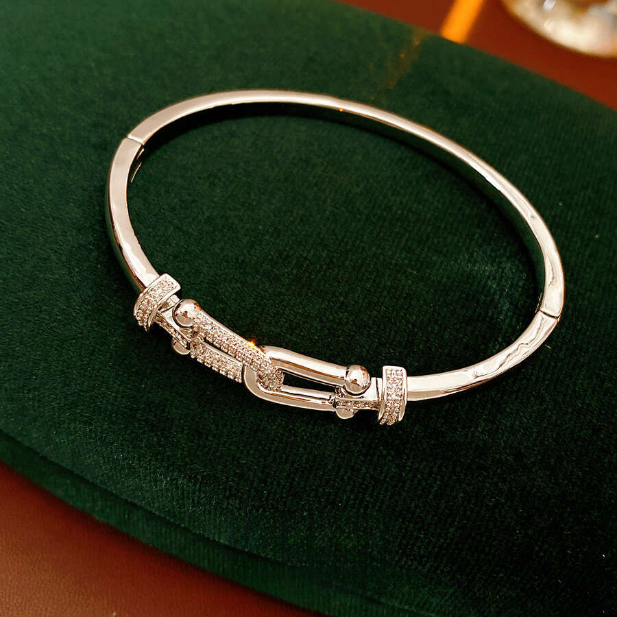 Real Gold Plated Zircon Horseshoe Buckle Open Light High-end Exquisite Bracelet Personality Minimalist Style Women's Jewelry