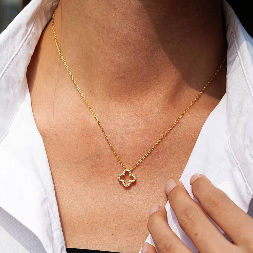 Luxury Clover Design Necklace VVS Moissanite Diamond Pendant for Women Wedding S925 Sterling Silver Chain Charm