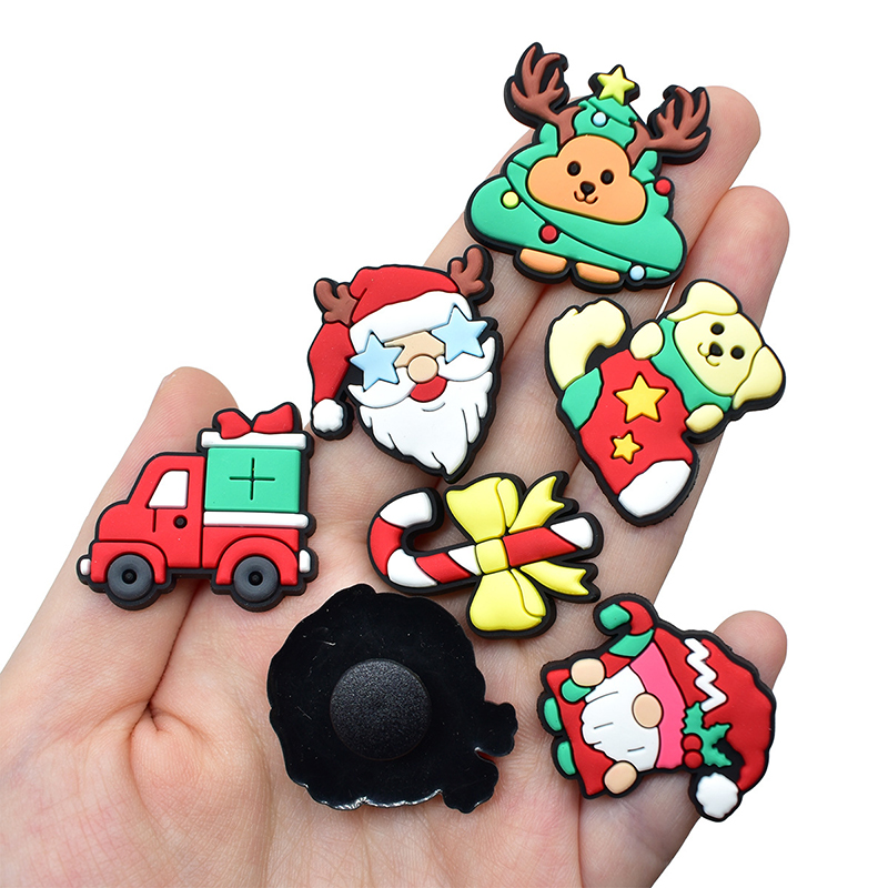 2026 New Christmas shoe charms cartoon holiday celebration series shoe flower buckle hole shoe decoration