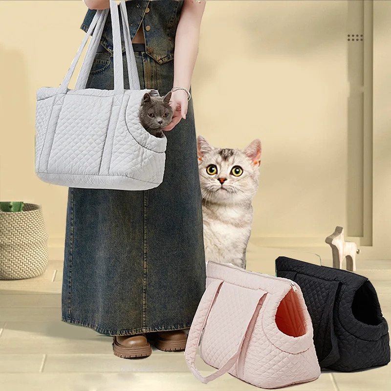Pet Handbag Autumn and Winter UltraLight Quilted Cotton Pet Carrying Bag Single Shoulder Cat Outing Bag 251030