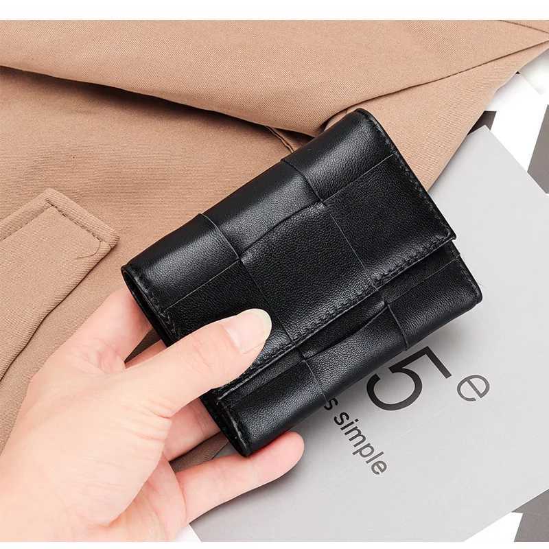 Sheepskin Woven Pouch Ladies Genuine Leather Wallets Large Capacity Trifold Short Wallet New Zipper Coin Purse D251030