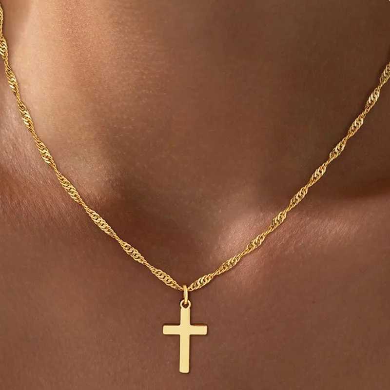 Minimalist Christian For Cross Necklace Women 18K Gold Plated Dainty Religious Jewelry Gift Trendy Non Tarnish WaterproofXJ251030