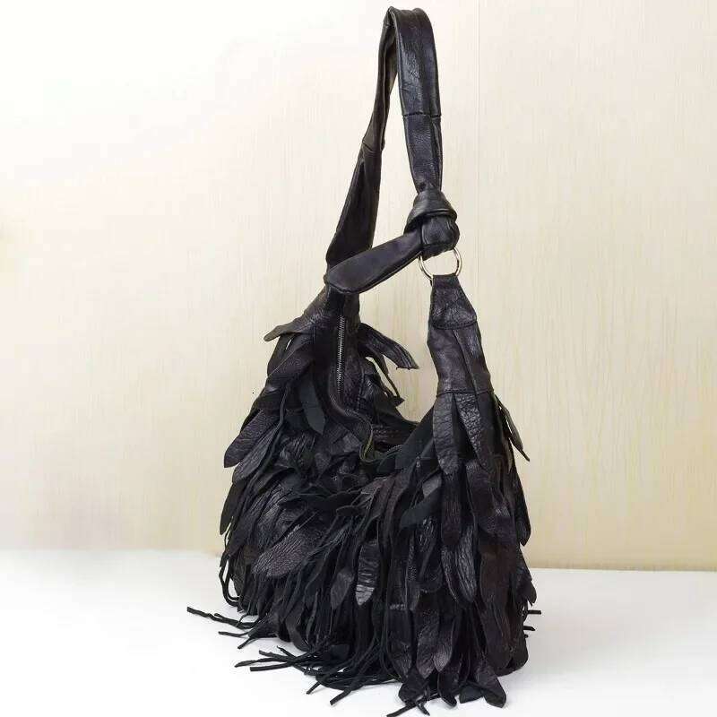 Women Genuine Leather Shoulder Soft Casual Dumplings Bag Large Capacity Tassels Crossbody Bags For Ladies Bolsos De Mujer