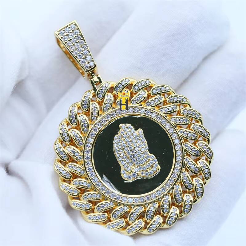 Hip Hop Gold Plated Iced Out Mens Gold Silver Fashion Jewelry Cuban Edge Jesus Praying Hands Round Pendant