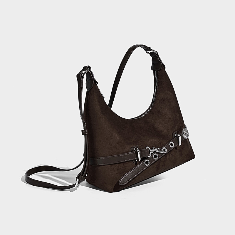 New high-end women's fashionable shoulder bag suede trendy casual commuting handbag versatile and popular designer bag