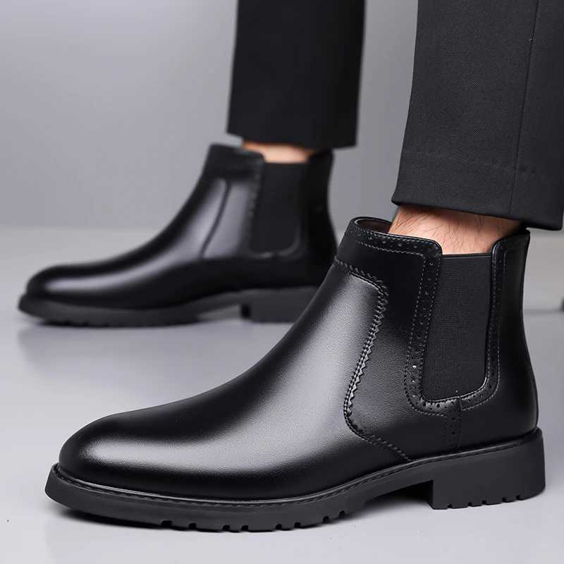 Mens Classic Retro Chelsea Boots Mens Fashion Leather Ankle Boots Men British Style Short Boots Hightop Men Casual Shoes Z251029