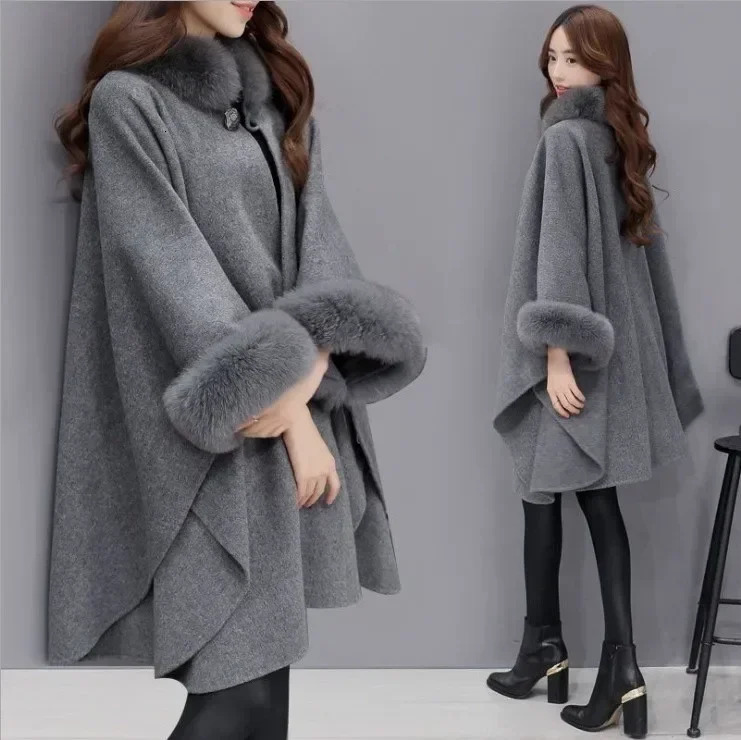 Winter Fashion Korean Version Fox Fur Collar in Long Woolen Bat Sleeves Coat Solid Color Temperament Cloak Cape Coat Women 251029