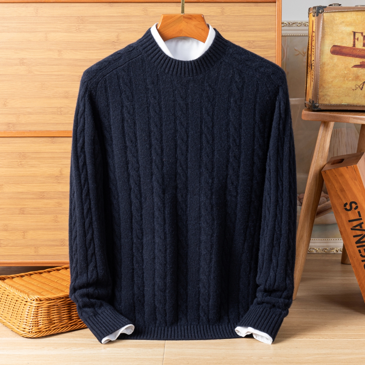 Warm Mens Full-Cashmere Round Collar Pullover with Sleek Design Available in Multiple Colors