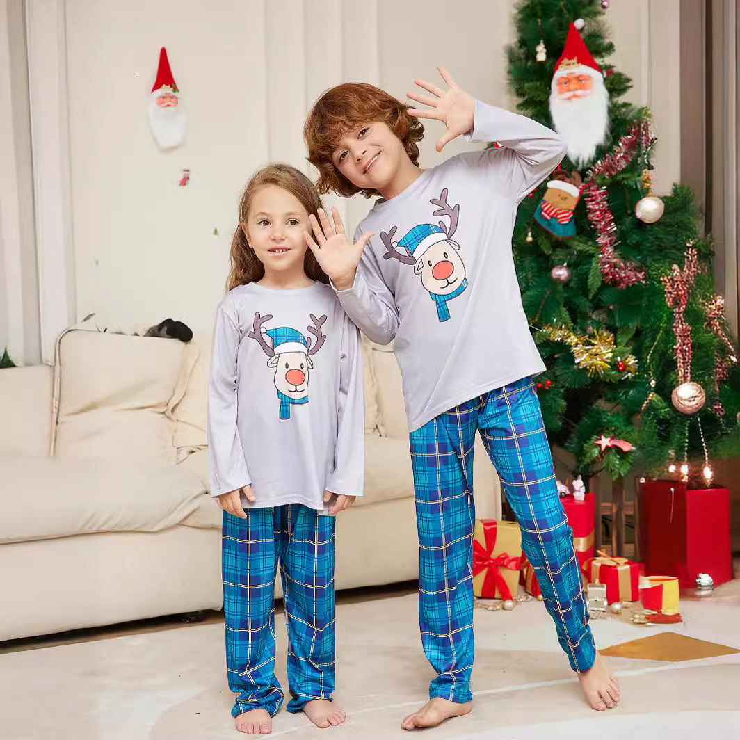 Cartoon Deer Head Blue Plaid Round Neck Long Sleeve ParentChild Family Pajamas Set 251030