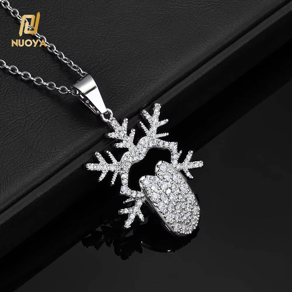 NUOYA Fashion Christmas Jewelry Iced Out Silver Plated Diamond Tongue Shape Snowflake Pendant for Men Women Luxury Gift Necklace Designer's style