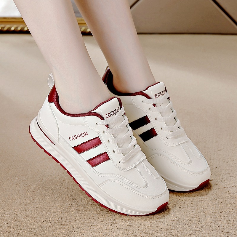 The designer's luxurious new women's Forrest Gump shoes are fashionable and versatile, as well as comfortable and anti-slip student sports a