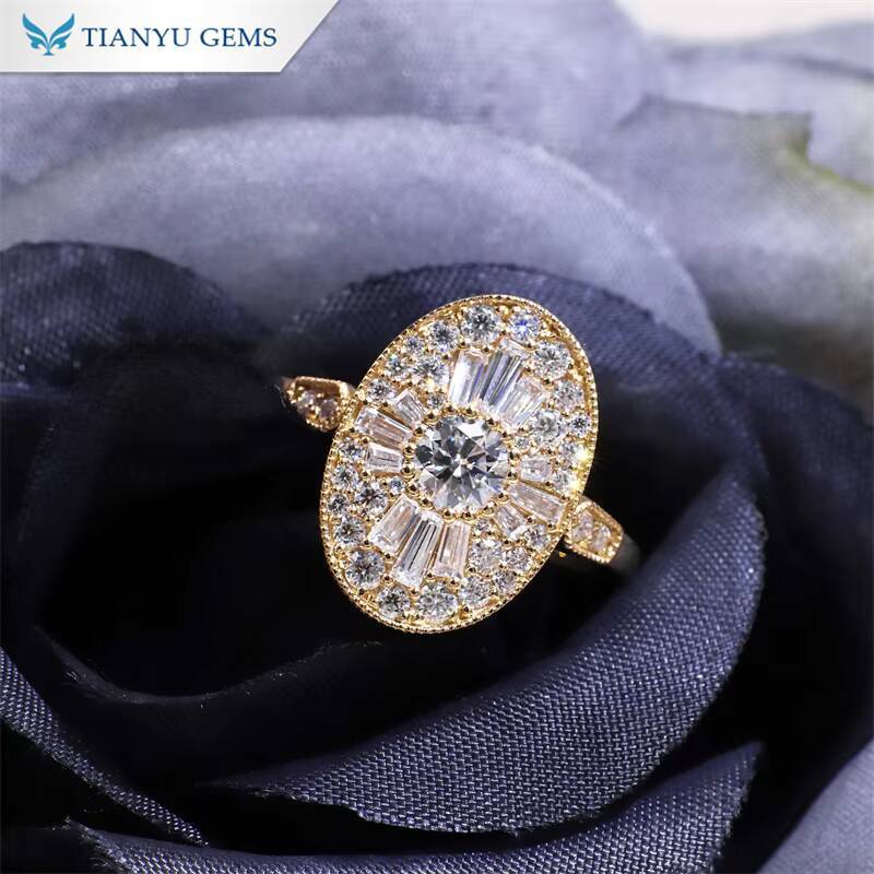 Tianyu Gems 45mm Round and Trapezoid Cut Moissanite 10k14k 18k Yellow Gold Antique Style Jewelry Rings for Women Engagement