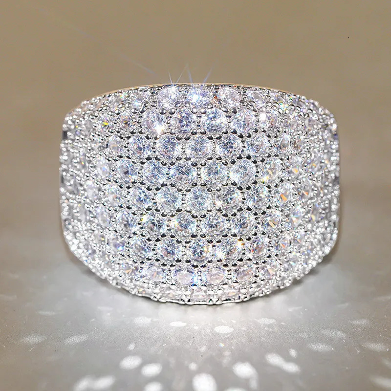 925 Sterling Silver Crystal Cubic Zirconia Rings Gorgeous Wedding Band Accessories for Women Female Jewelry 251023