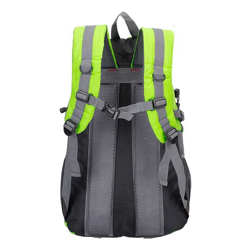 New Camping Backpack 40L Large Capacity Travel Canvas Bag Outdoor Mountaineering Hiking Travel Bag H251029