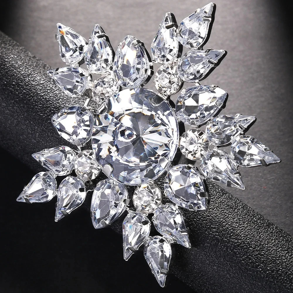 Stonefans Snowflake Exaggerate Finger Ring Wedding Hand Accessories Elegant Women Round Rhinestone Open Ring Jewelry Bridal 251023