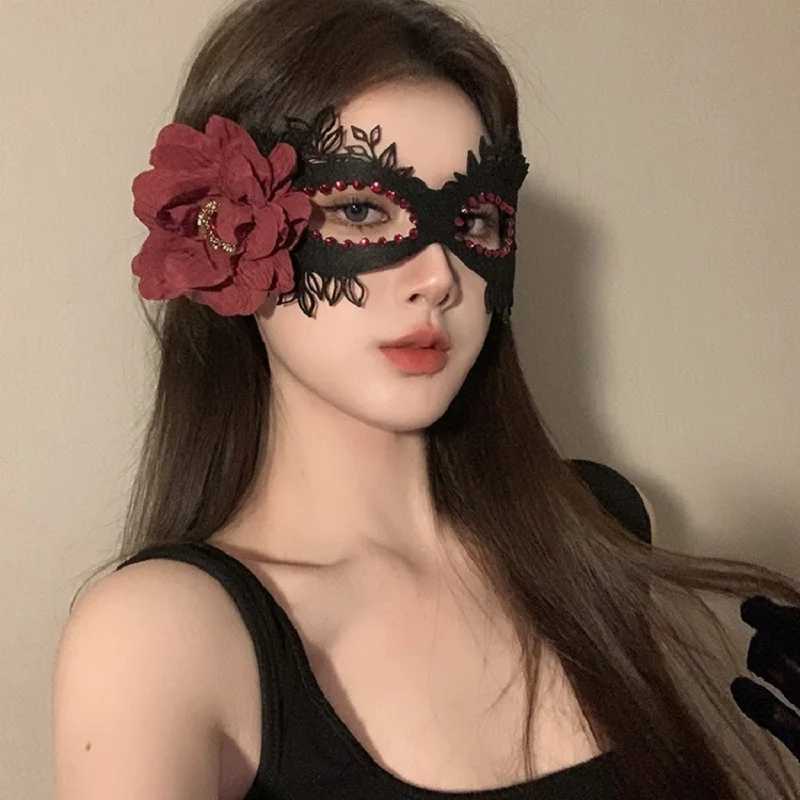 Lace Eye Mask for Women Half Face Masquerade Mask Halloween Cosplay Adjustable Ribbon Costume Accessory PartyW251029