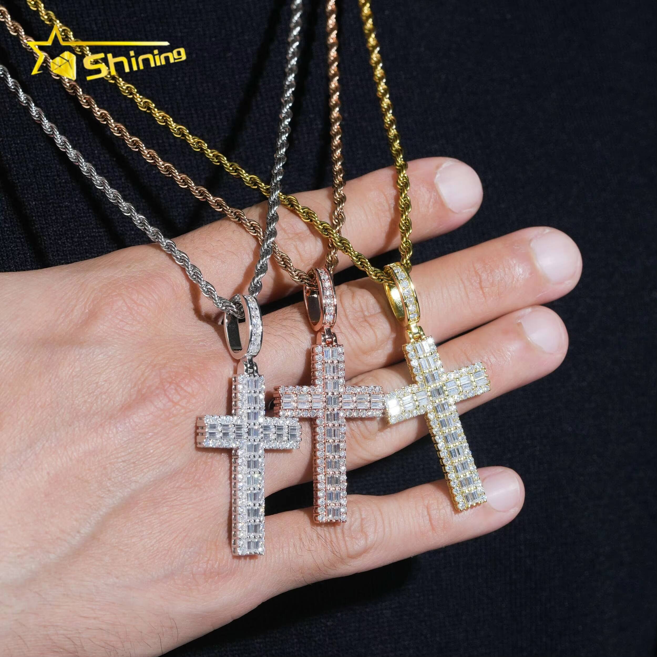 Hip Hop Necklace Iced Out Moissanite Cross Charm 925 Sterling Silver Gold Plated Baguette Moissanite Pendant Designer's style