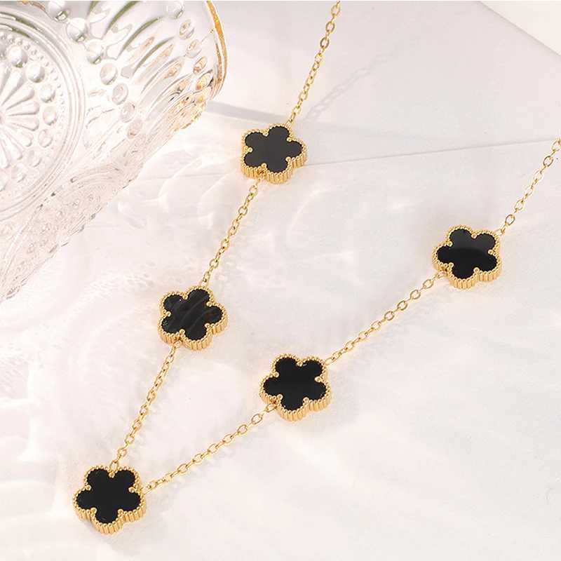 14K Gold Plated Stainless Steel Necklace Woman Five Leaf Petals Double Sided Necklaces for Women Pendant Flower Clover JewelryXJ251030