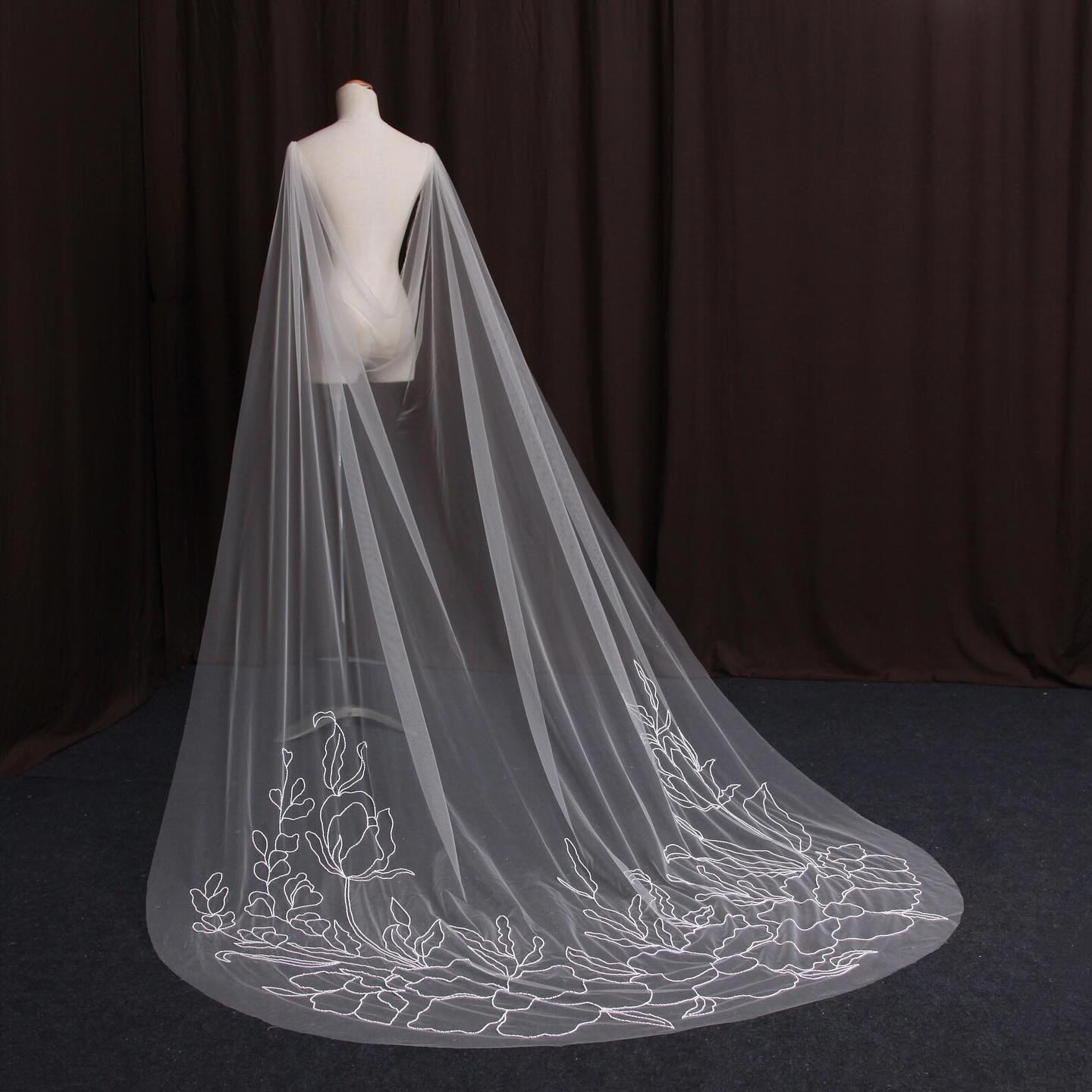 Good-looking Bridal Veils Women One-Layer Beading Edge Bride Complementos Wedding Accessories Velo De Novia Customized