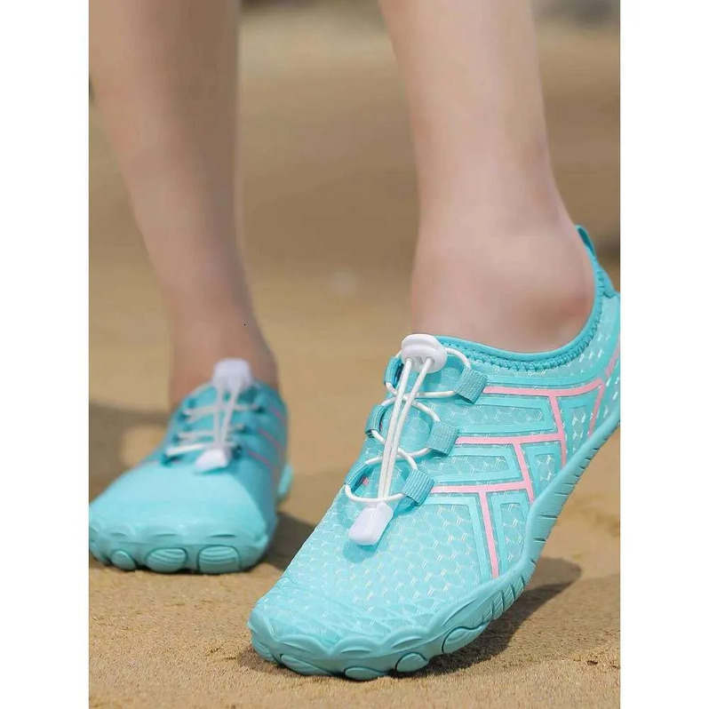 New Hot Design Barefoot Lace-up Water Shoes - Quick-Dry Lightweight Aqua Five Fingers Beach Wading Shoes Soft Sole Wear-resistant