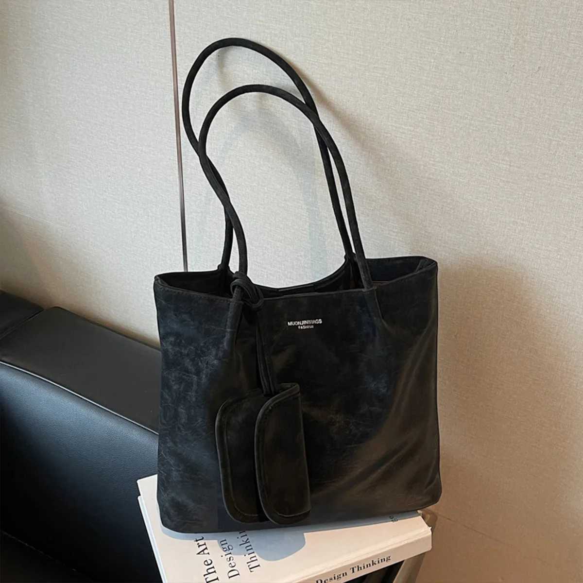 Designer bag Daily Use Wens Fi Shoder Tote Bag Solid Color Letter Print Mini Bag Charm Large Capacity PU Water Resistant Magnetic Y251029