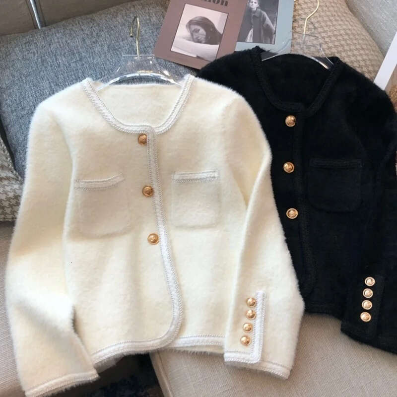 Women Cashmere Cardigan 2026 Fall Winter French Elegant Short White Knit Sweater Coat womens coat womens Cardigan