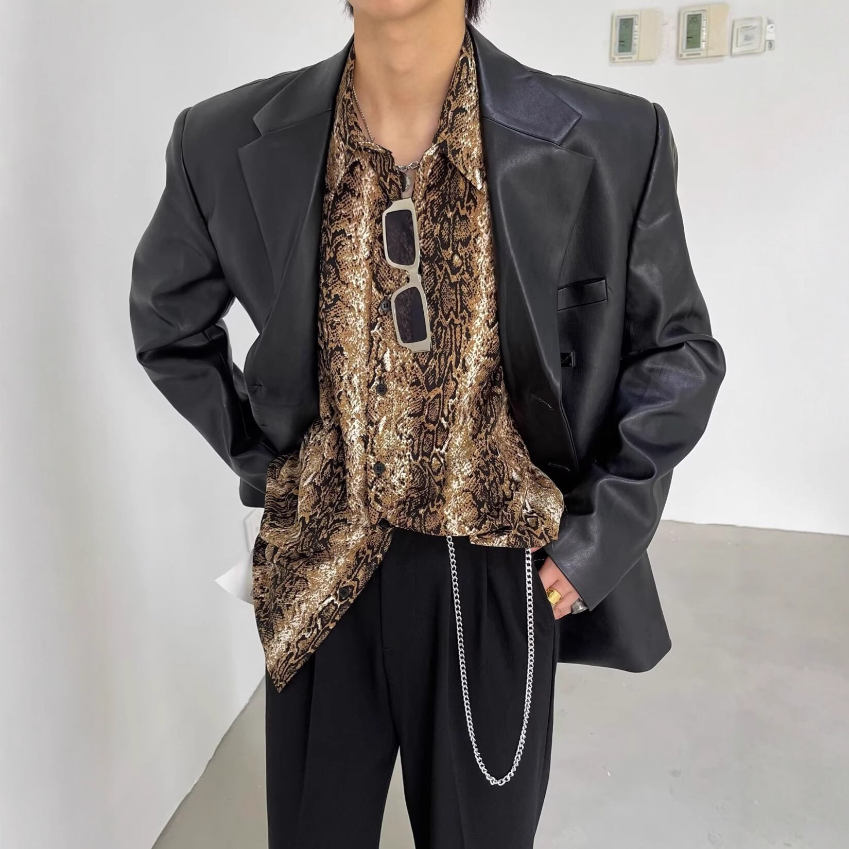 Black Blazer Men Spring Autumn High-end American Style Loose Cool Motorcycle Leather Designer Jacket Jacket Bomber Jacket