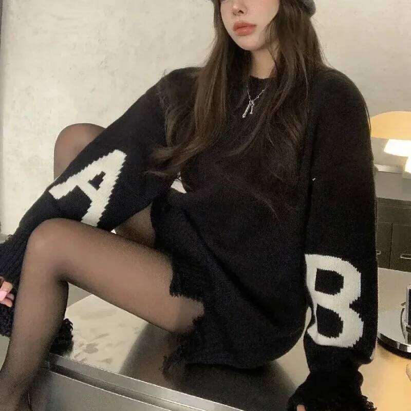 Winter Ladies Pullovers Round O Neck Korean Style Women's Knit Sweater Aesthetic Sale All Cheap Jumper Original Fashion Hot