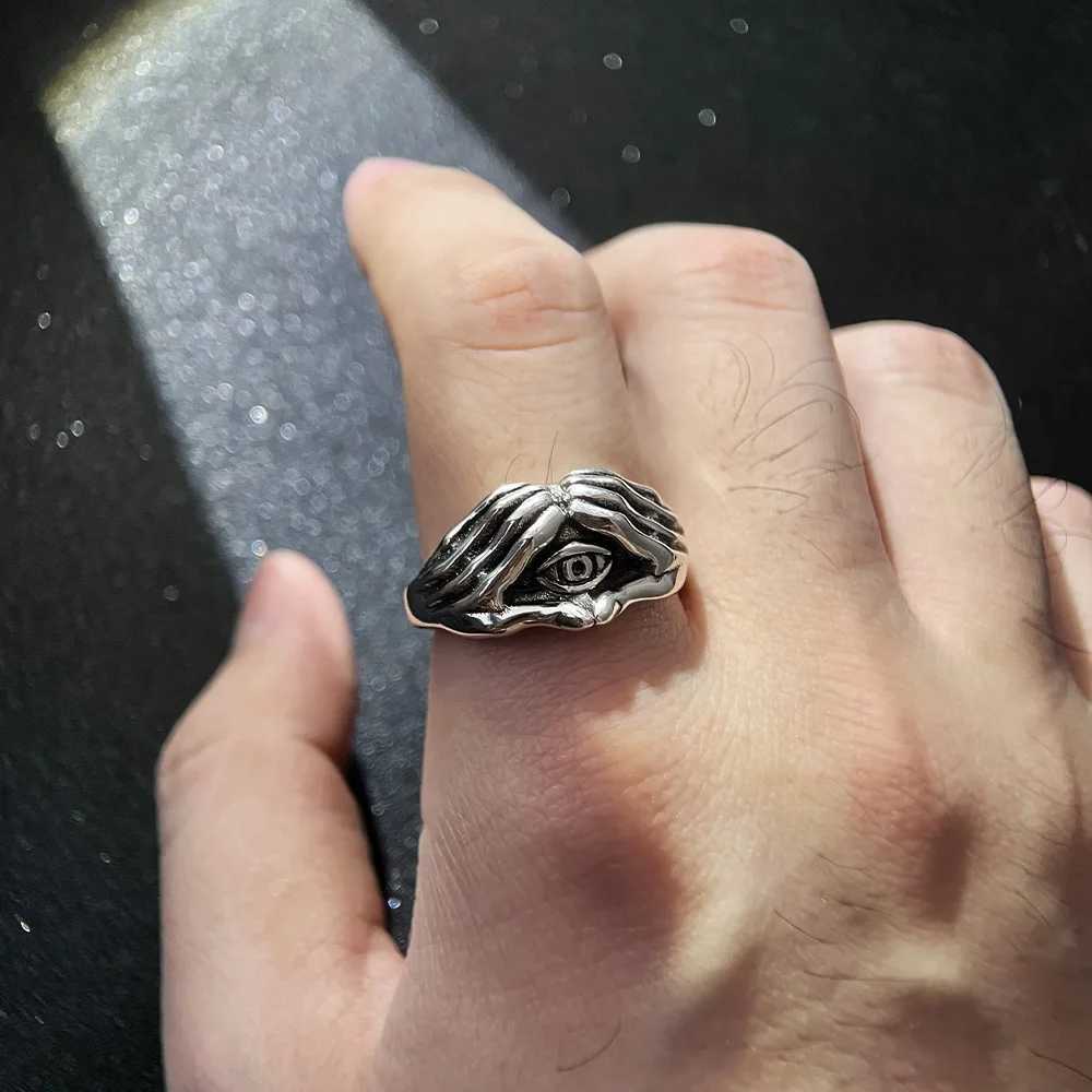 Retro Eclipsed Omnisigh Guardian Eye Hands Ring For Men Gothic Open Ring Silverplated Copper Jewelry Accessories Unisex GiftW251030