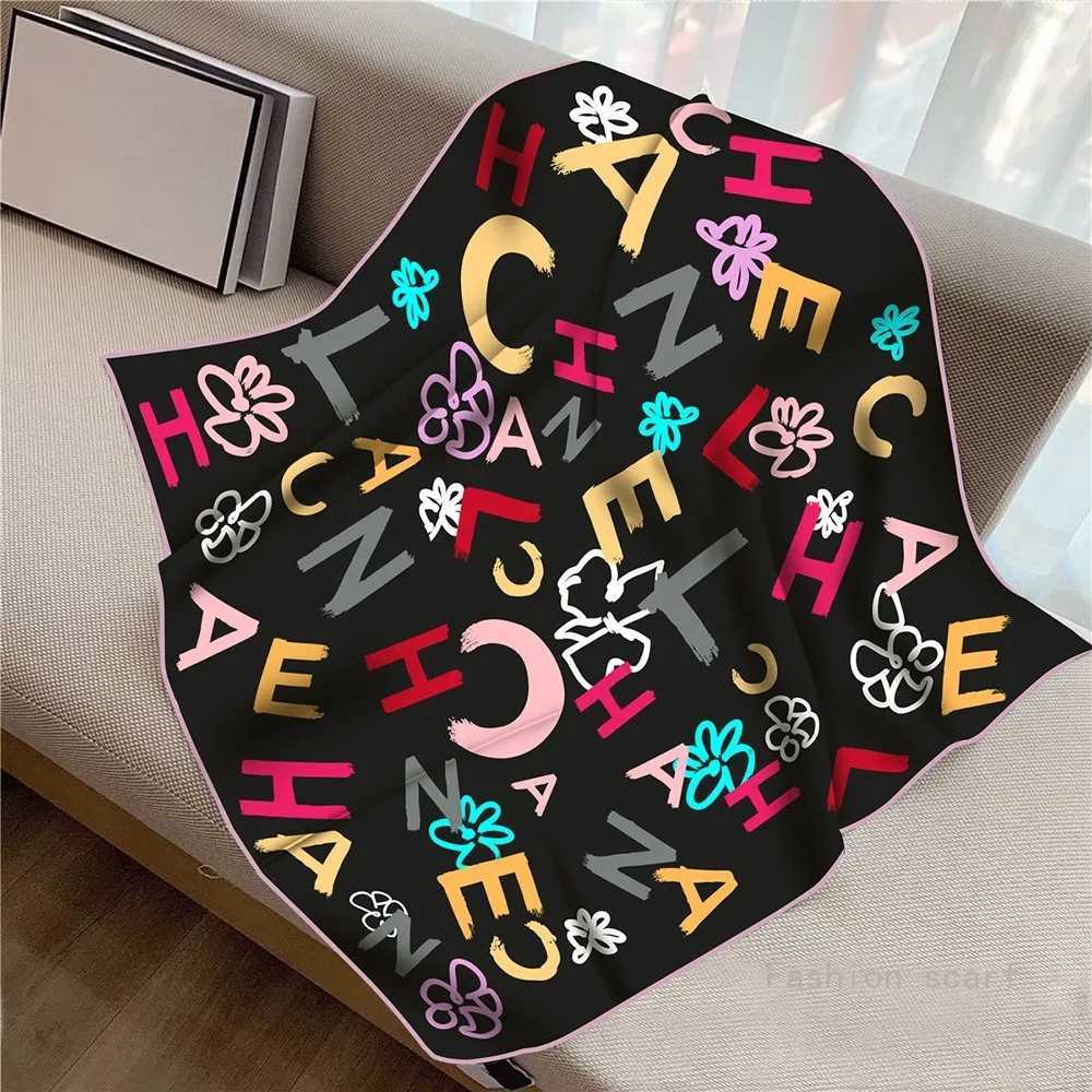 French Style New Black and White Letter Color Matching Womens Shawl Large Square Scarf Twill Silk Headscarf Scarf W251029