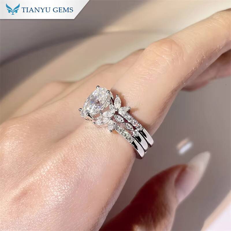 Tianyu Gems 842g 14k White Gold Pear Moissante Diamond 710mm DEF VVS1 Jewelry Ring Set for Women