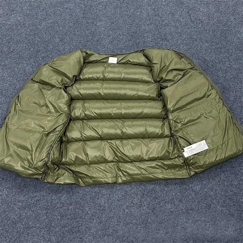 2025 Vests Coats Windbreaker Zipper Outwear Coat Men Jacket Women Vest Clothes Down Parkas Warm Sleeveless Casual Waistcoat 251029