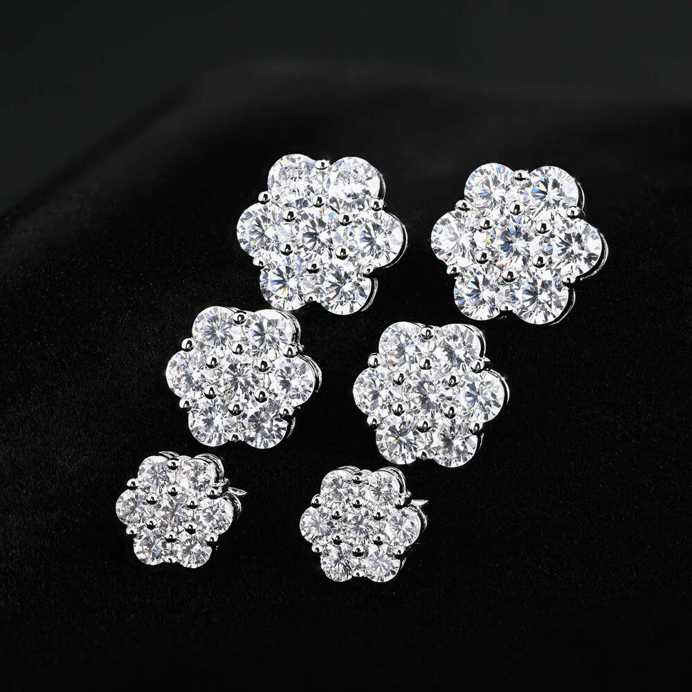 High Quality 925 Sterling Silver Flower Iced Out Diamond Hip Hop Screw Back Moissanite Stud Earrings