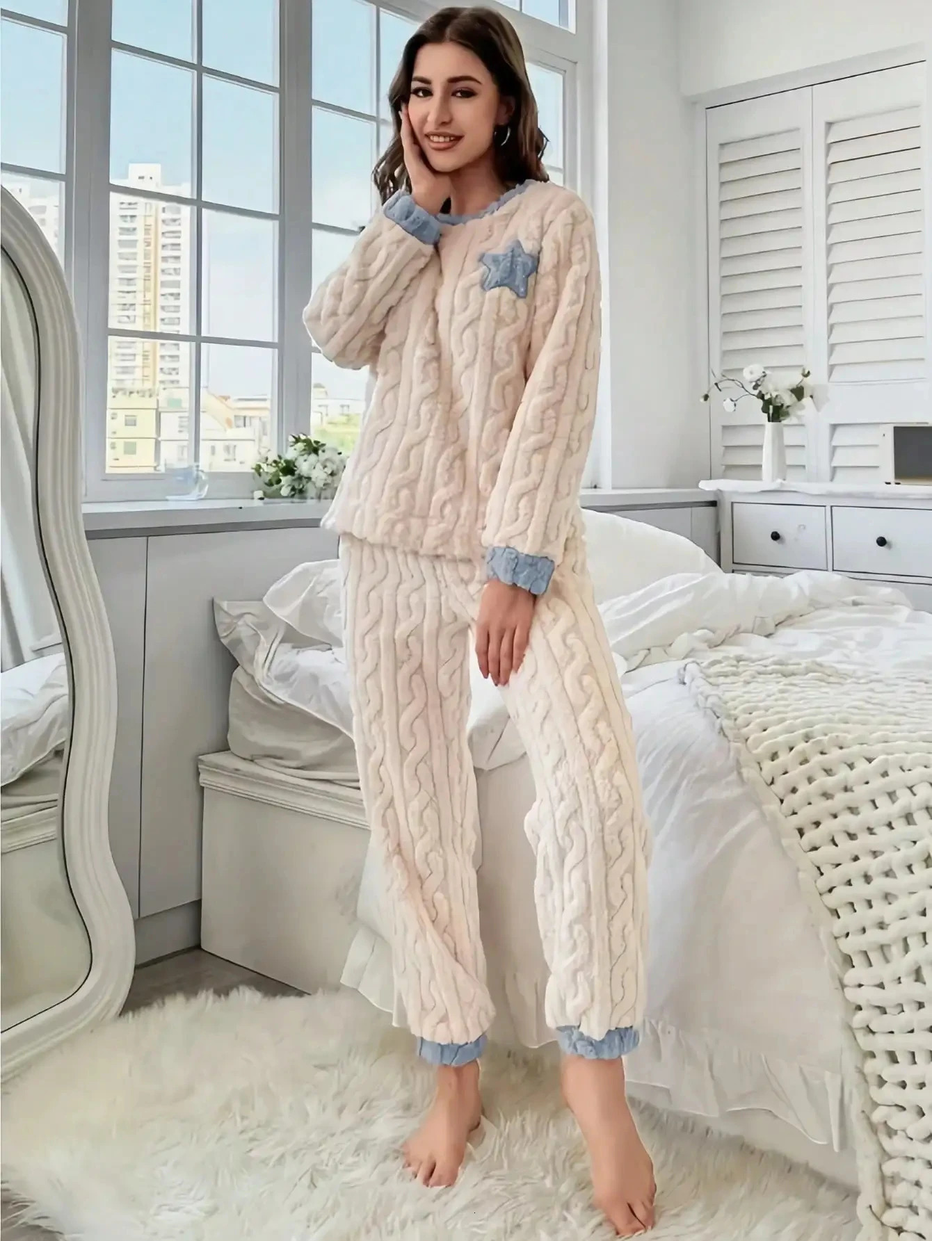 2piece set of womens autumn and winter pajamas thick pants roundneck embroidered fivepointed star cute cartoon warm suit 251029