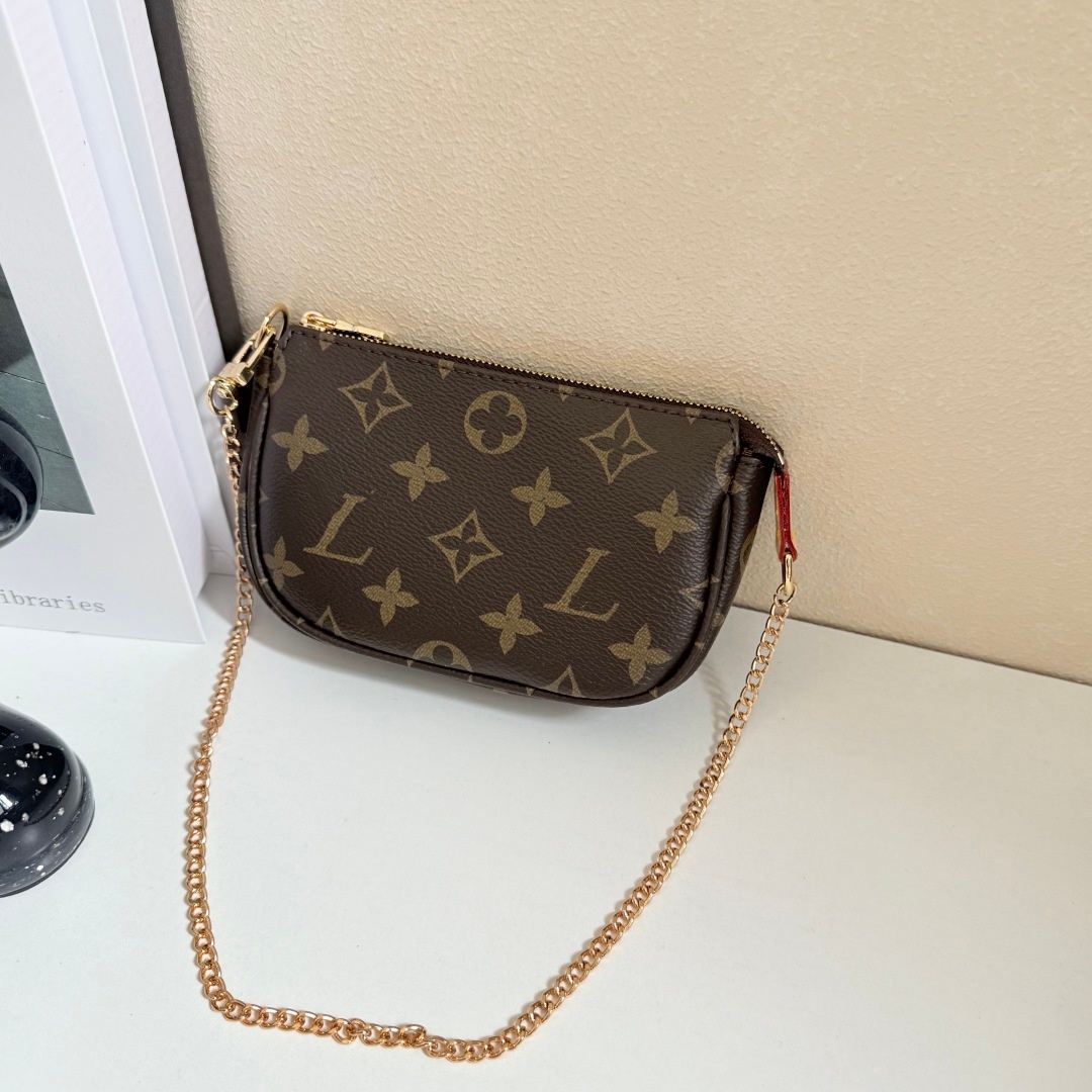 2025 Designer Bag Premium Twin Underarm Bag with Zipper Classic Vintage Pattern Chain Bag Luxurious Shoulder Bag