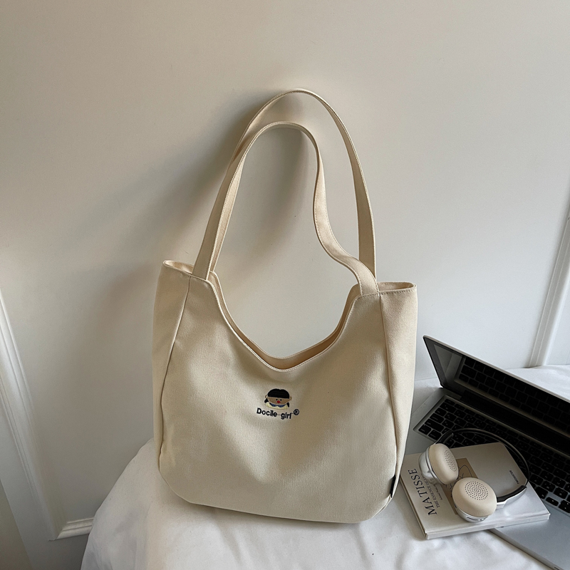 Summer women's fashionable large capacity synthetic leather handbag, casual simple classic work shoulder bag, popular student fashion crossbody b