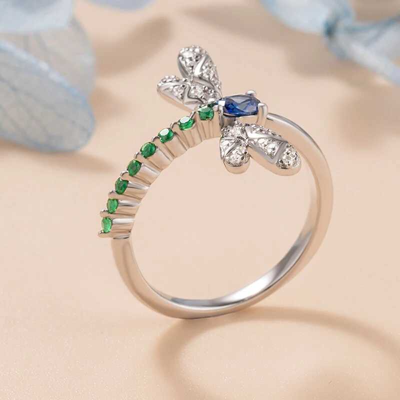 Huitan Chic Dragonfly Rings for Women Blue Green CZ Daily Wear Statement Girls Ring Birthday Gift Dance Party New Trendy JewelryW251030