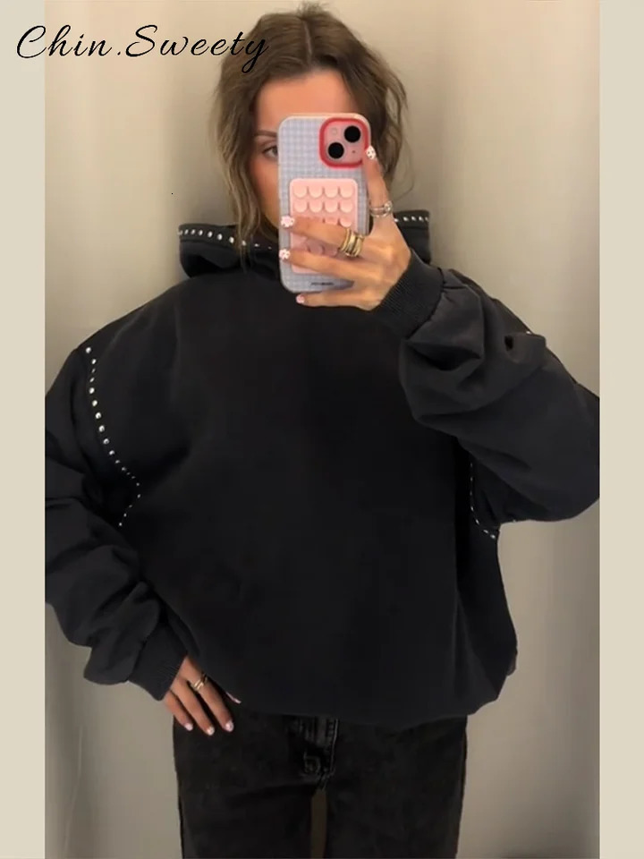 Chic Womens Rivets Hooded Sweatshirt Loose Solid Vneck Full Sleeve Pullovers Female 2025 Autumn Winter Lady Allmatch Outwear 251030