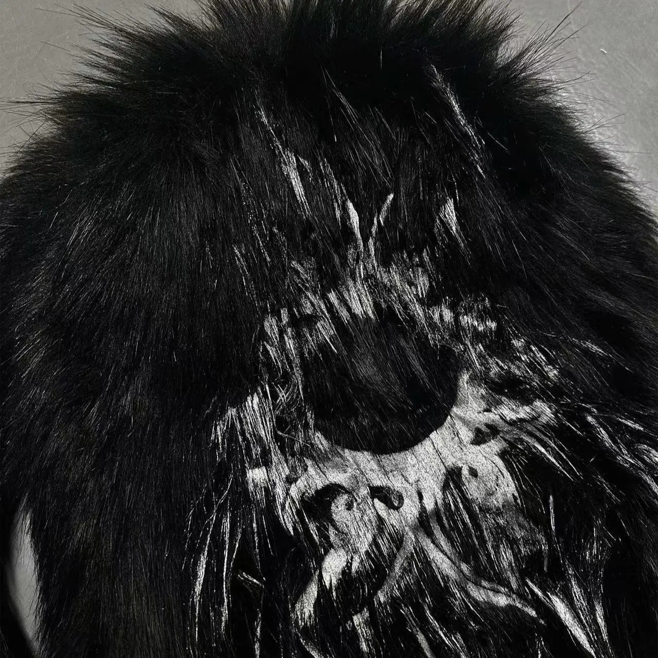 Unisex Black Fur Backpack Large Capacity Winter Fashion Backpacks Raccoon Print Plush Bag Frurry Hiphop School Bags 251029