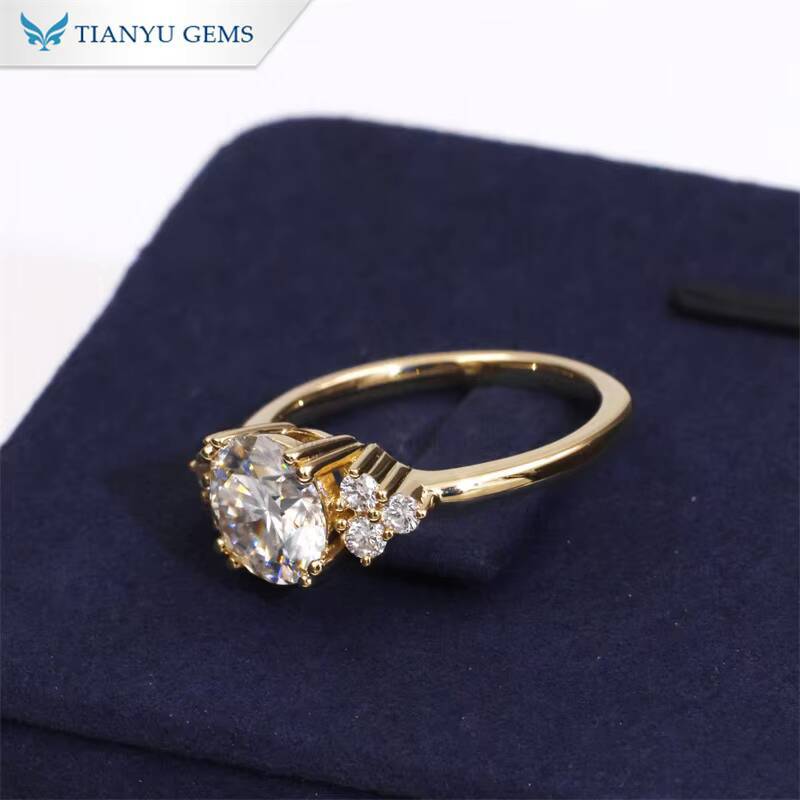 Tianyu Main 75mm Moissanite Side Lab Diamond HPHT Jewelry Sterling Silver 10K 14K 18K Gold Engagement Ring Anniversary Gift