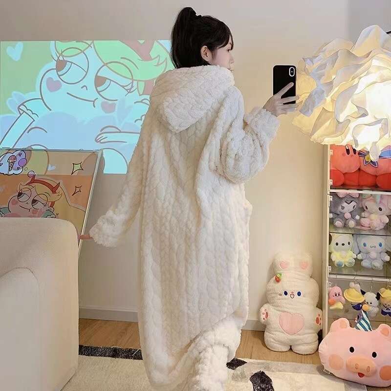 Nightgown Robe for Women Winter Lined Thickened Warm Coral Fleece Bathrobe Flannel High-end Feel Plus Size Loungewear 7811