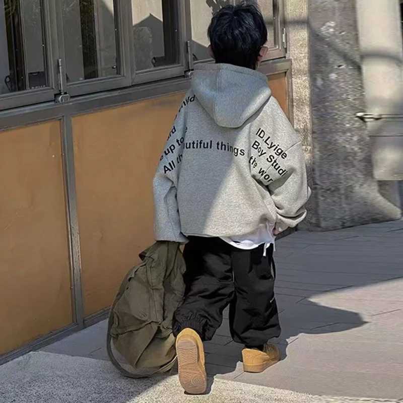 Boys Fleece Hoodies Kids Casual Hooded Sweatshirt Children Autumn Pullover Troddler Letter Fashion Coats Teenager Winter ClothesT251030