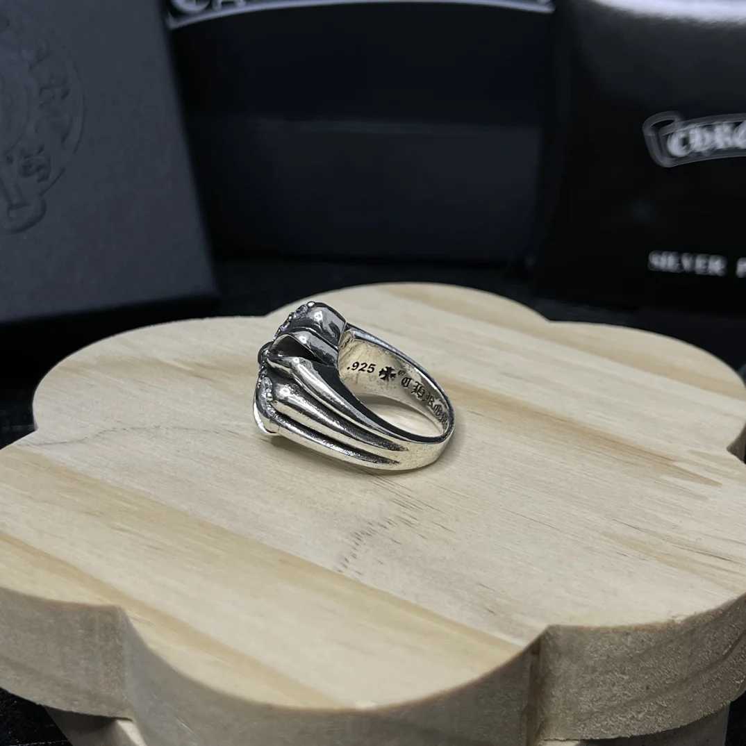 2025 Hot Sale Ring Unisex Thai Silver Retro Old HipHop Mens Medieval Niche Highend FeelingW251030