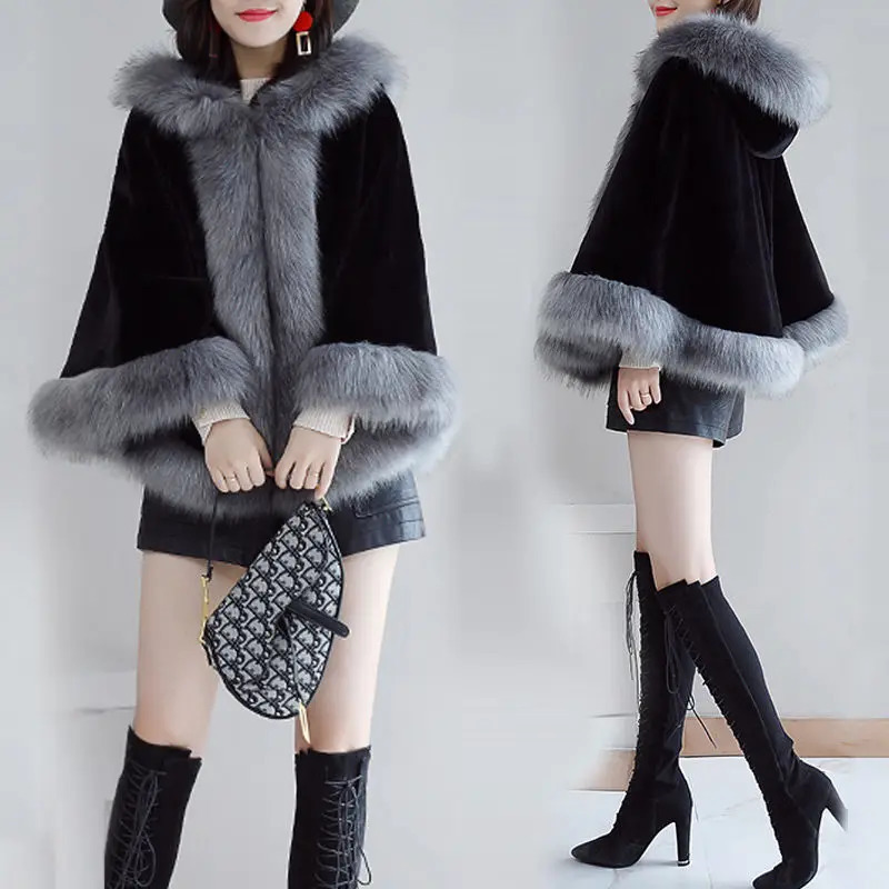 Plush Fur Coat Womens Water Lamb Fur Short Style Slim Fit and Slimming Fur Shawl Cape Fashion 251029