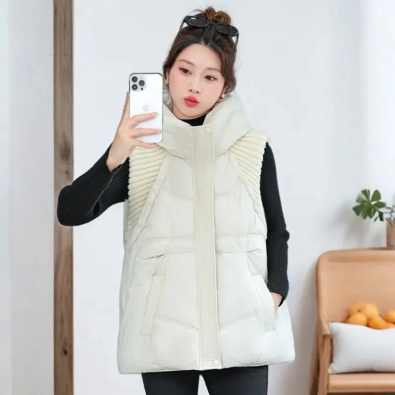 2025 Vest Women Jacket Puffer Parkas Windproof Lightweight Hooded Warm Waistcoat Female White Duck Down Coat Sleeveless 251029