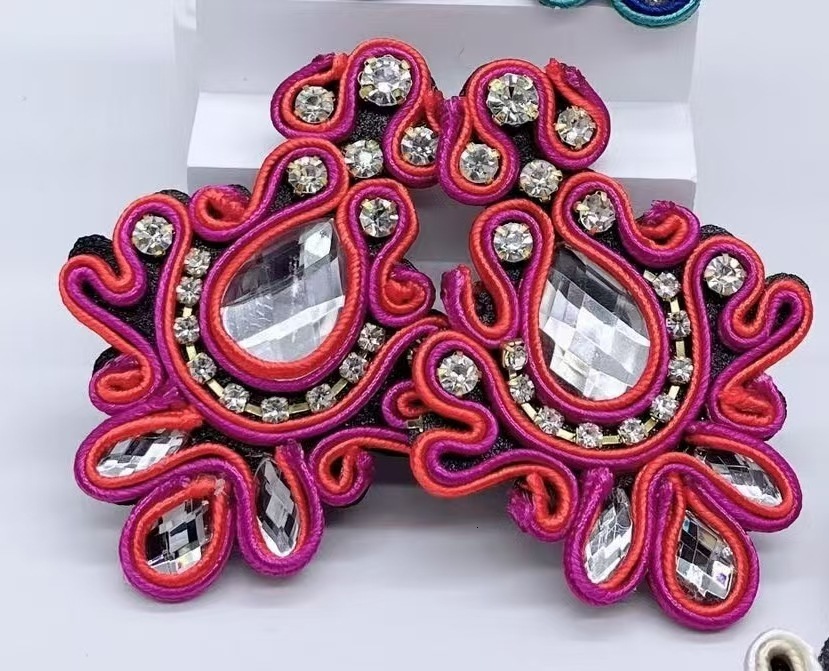 Stud Soutache Women's earrings Handmade Fashion jewelry Dangle Earring Long Large Boho Crystal Sutasz Accessories Female trendy gift 231124