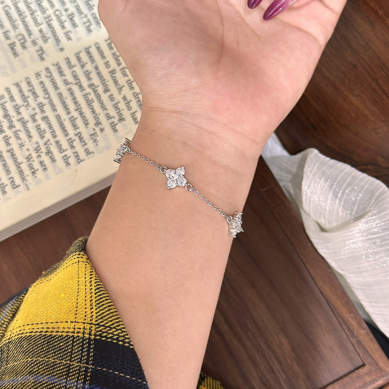 TaiYang New Five Clover Adjustable Slide Bracelet, Luxury Rose Gold Plated Copper Stackable Chain for Women