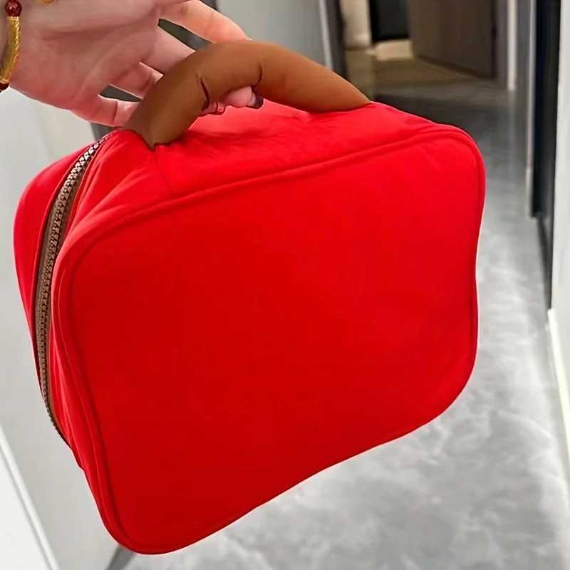 1 Piece Shaped Lunch Bag Cute Fruit Design Portable Insulated Tote Durable Structure for Kids School Picnics Daily J251115